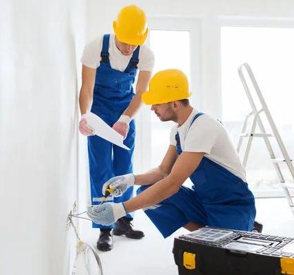 Cost guide for hiring electrical contractors in vancouver